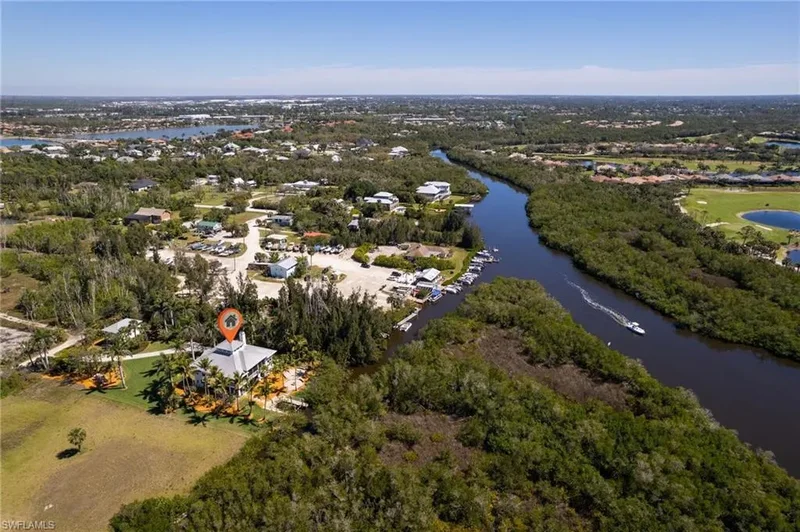 18481 Pioneer RD, Fort Myers, Florida, United States. - Photo 27