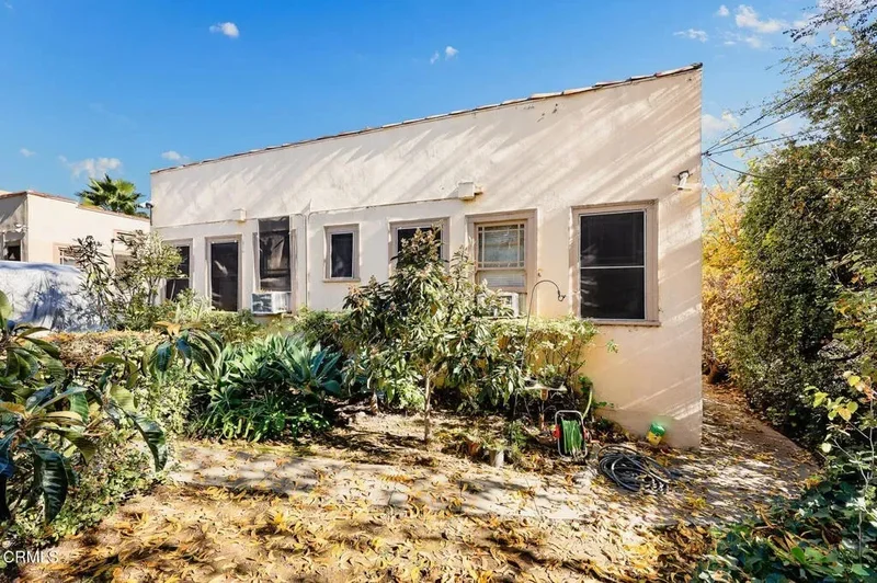 1157 Lake Avenue, Altadena, California, United States. - Photo 31