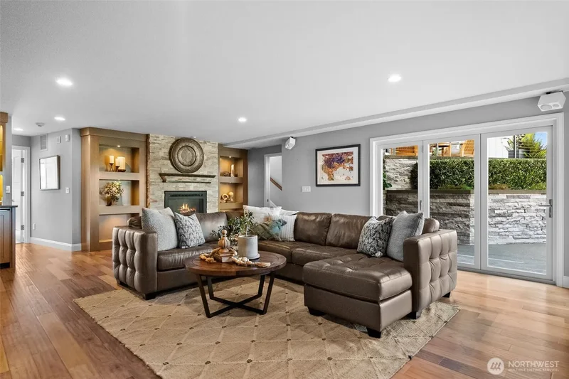 3404 Shorecliff Drive NE, Tacoma, WA 98422, Tacoma, Washington, United States. - Photo 27