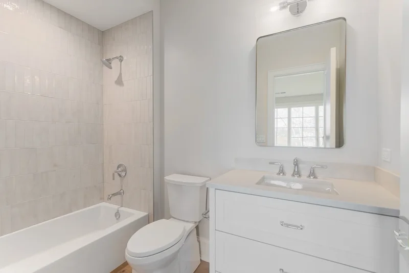 725 Tamarack Trail , Lake Forest, IL 60045, Lake Bluff, Illinois, United States. - Photo 27