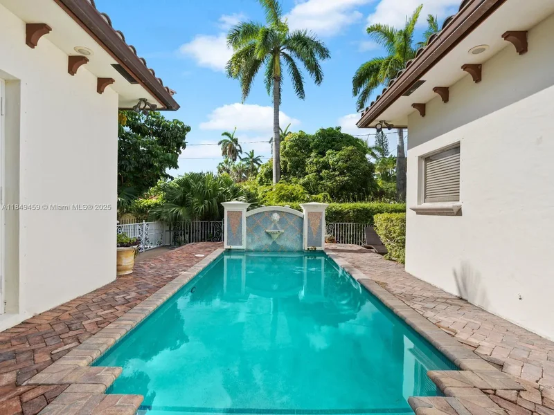 1223 Jackson St, Hollywood, Florida, United States. - Photo 34