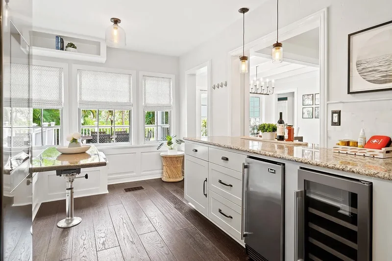 4206 Washington Road, West Palm Beach, Florida, United States. - Photo 17