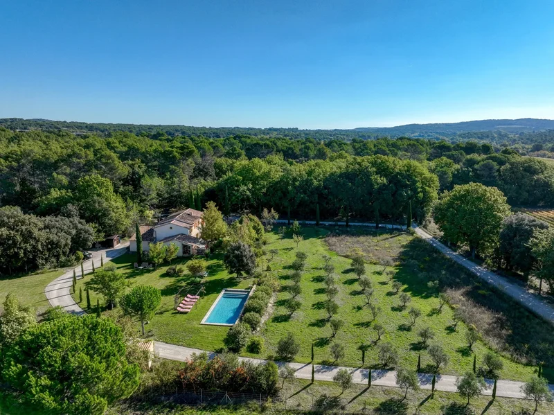 AIX EN PROVENCE, U 13100, Le Tholonet, Provence-Alpes-Côte d'Azur, France. - Photo 6