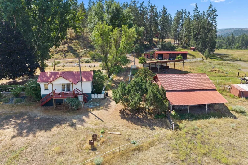 2339 Kettle River Rd, Kettle Falls, WA 99141, Kettle Falls, Washington, United States. - Photo 42