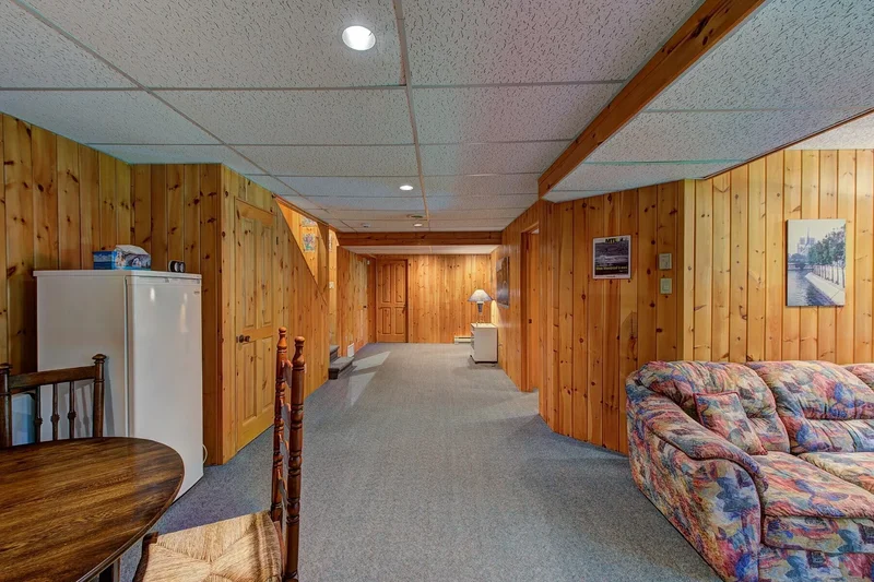 179 Ch. du Tour-du-Lac, Sainte-Agathe-des-Monts, QC J8C1C1, Sainte-Agathe-des-Monts, Quebec, Canada. - Photo 59