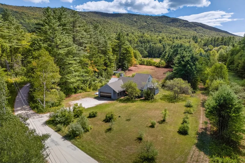 196 Old Sawmill Road, Londonderry, VT 05148, Londonderry, Vermont, United States. - Photo 43