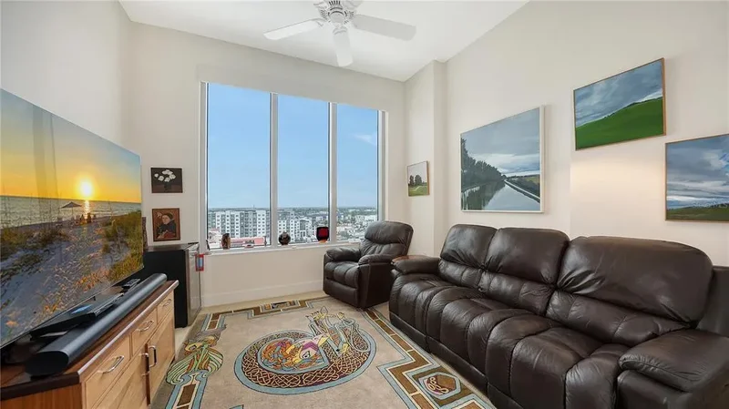 111 S Pineapple Avenue Unit 1210, Sarasota, FL 34236, Sarasota, Florida, United States. - Photo 47