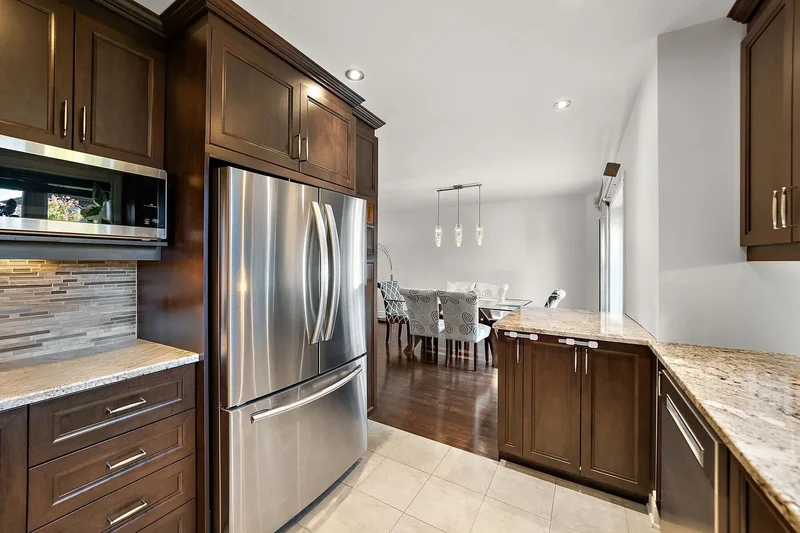 12 Rue Jordi-Bonet, Notre-Dame-De-L'ile-Perrot, QC J7W1R5, Notre-Dame-de-l'Île-Perrot, Quebec, Canada. - Photo 22