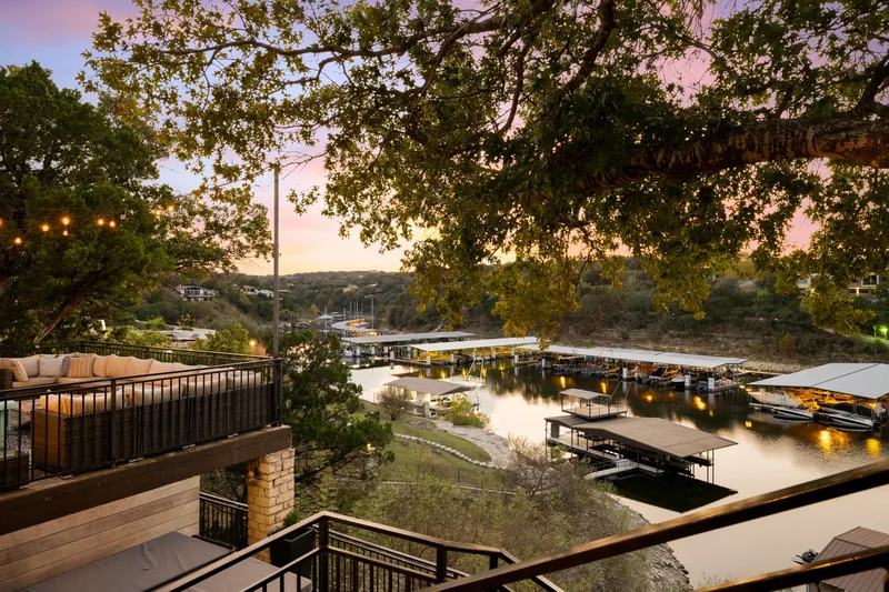 927 Challenger , Lakeway, TX 78734, The Hills, Texas, United States. - Photo 31