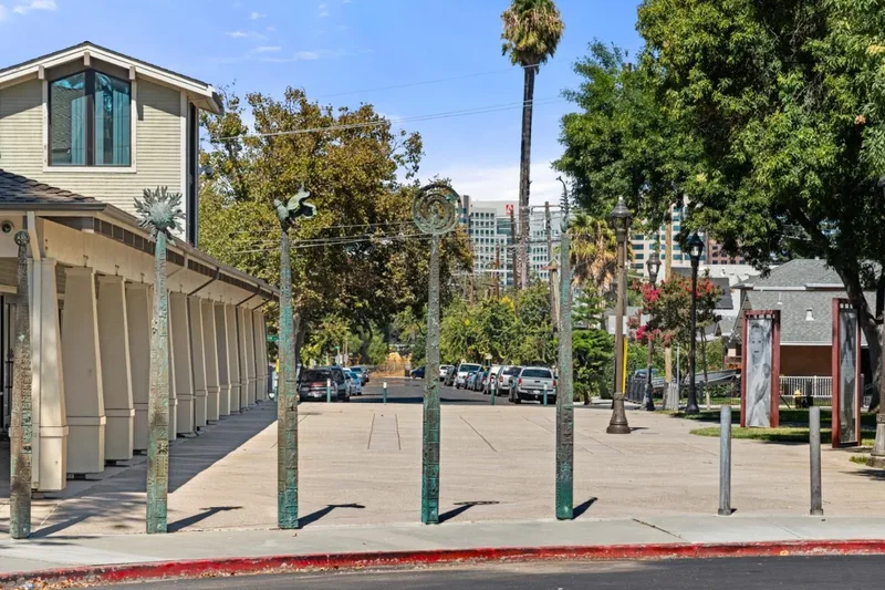 Single Family Residence in San Jose