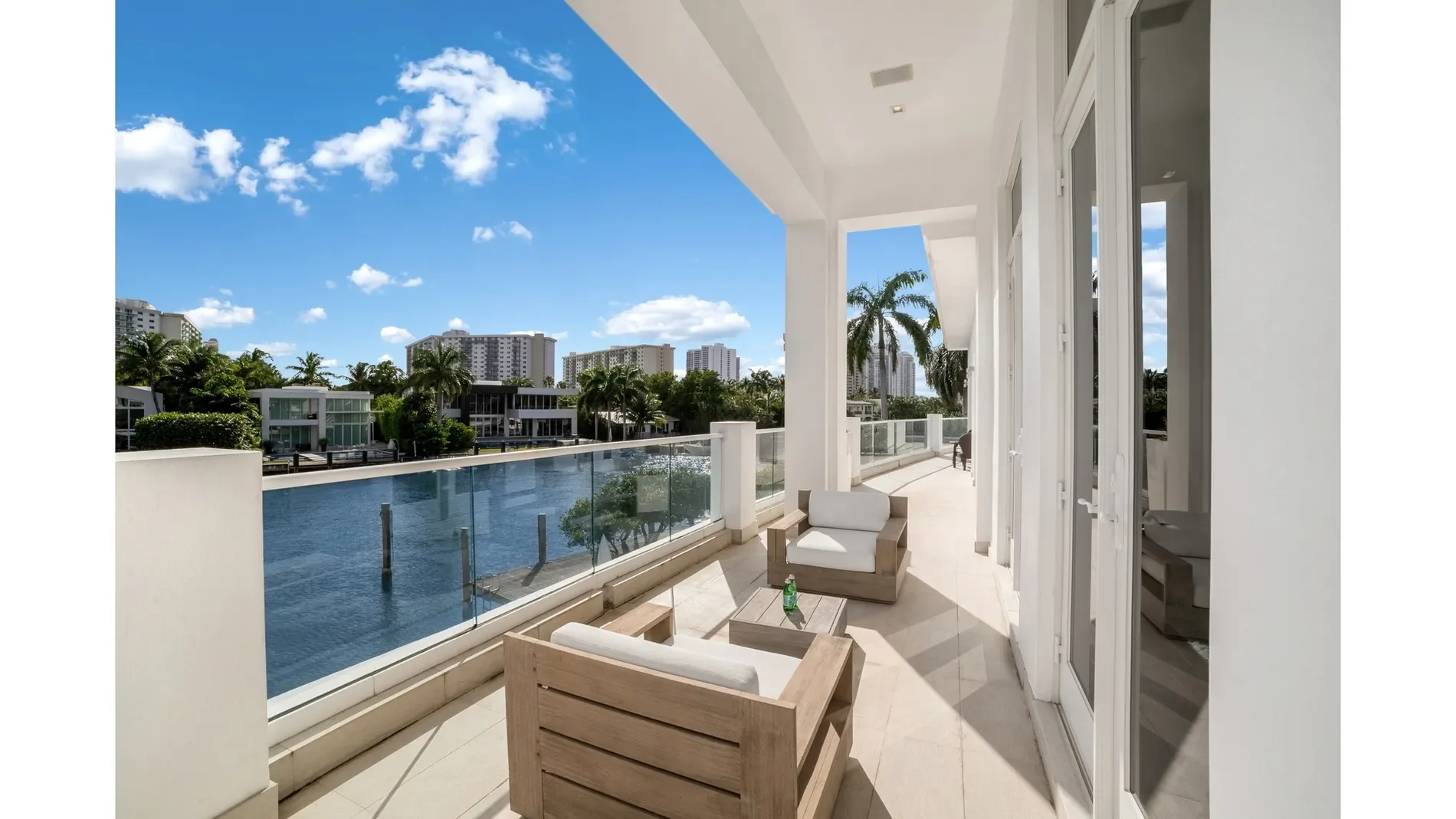 142 S Island, Golden Beach, Florida, United States. - Photo 7