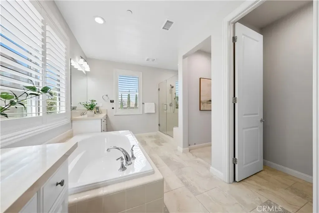 32 Goldenrod, Lake Forest, California, United States. - Photo 44