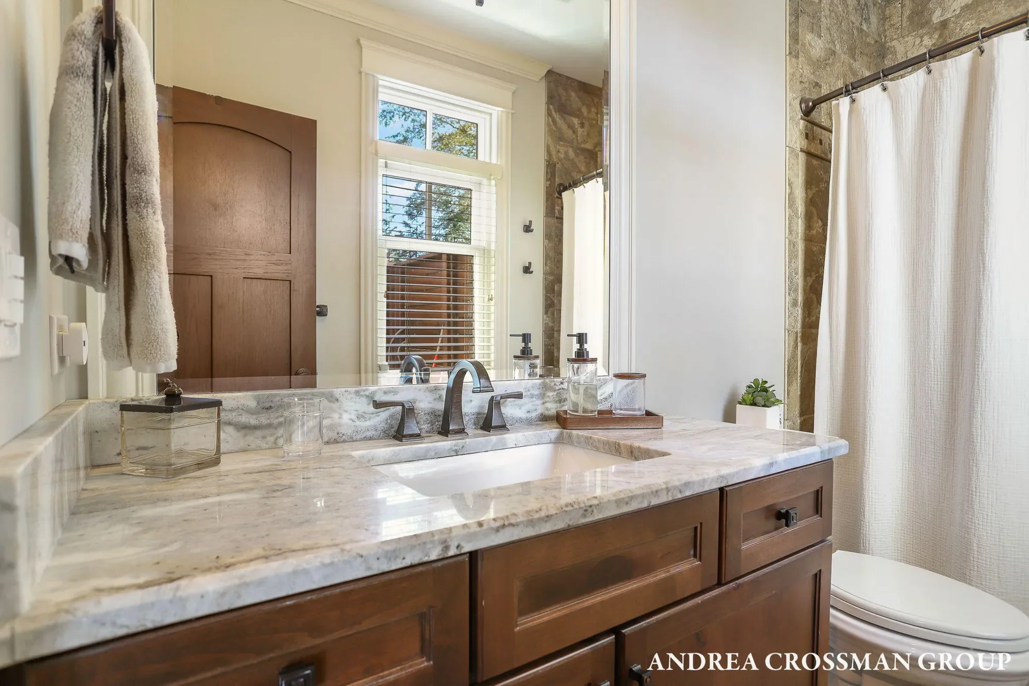 798 Pine Bay Avenue, Holland, MI 49424, West Olive, Michigan, United States. - Photo 52