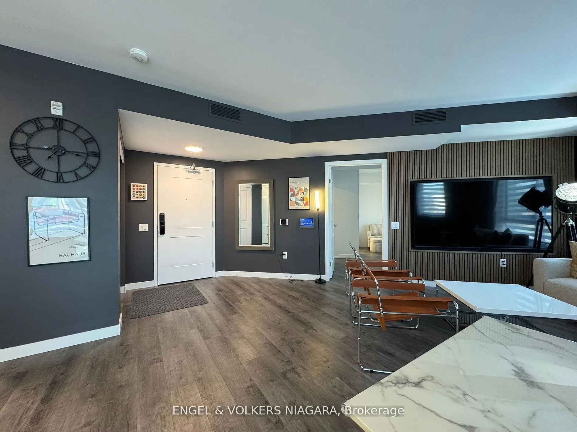 Gallery photo 3