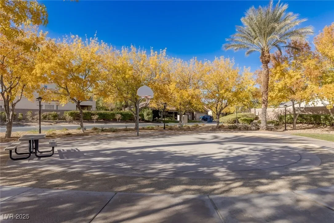 8095 Dark Hollow Place, Las Vegas, Nevada, United States. - Photo 81