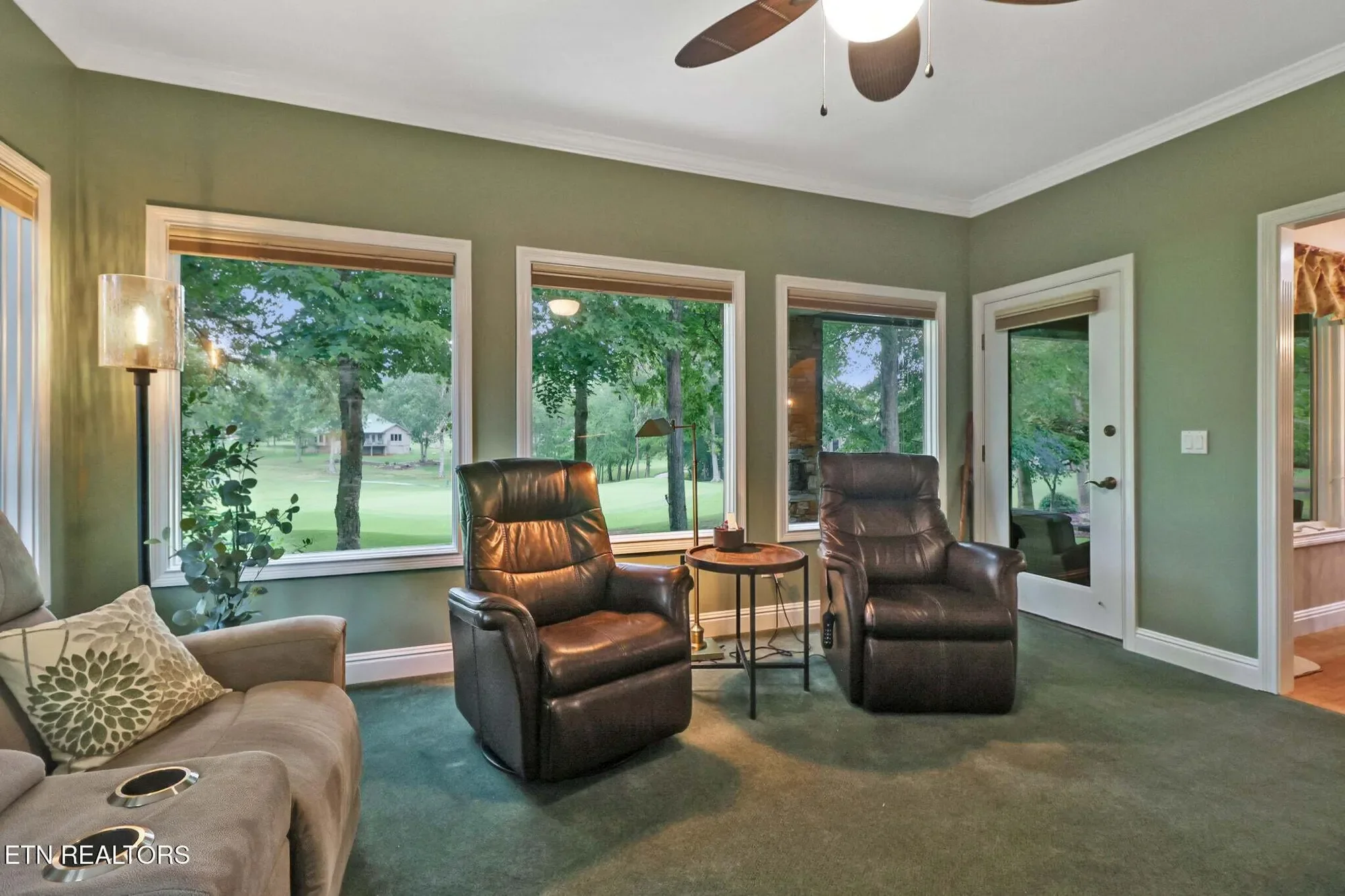 Gallery photo 6