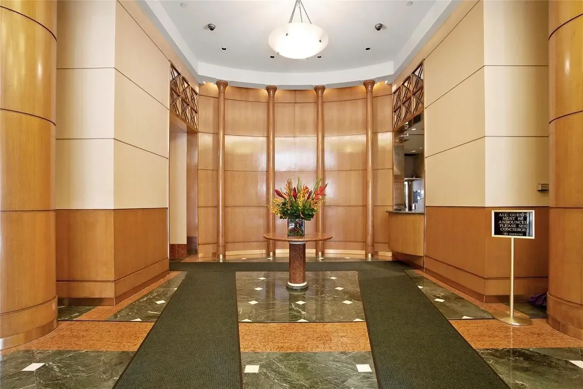 CENTRAL PARK PLACE, 301 W 57TH ST, New York, New York, United States. - Photo 9