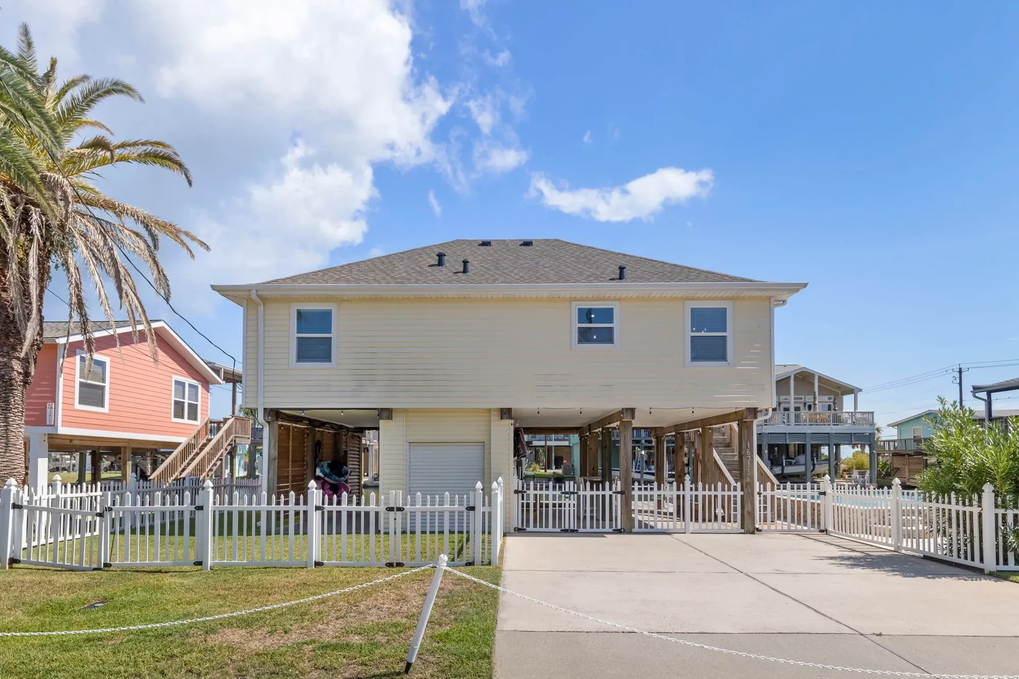 16715 Montego Way, Jamaica Beach, TX 77554, Galveston, Texas, United States. - Photo 6