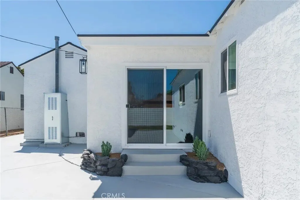 4224 Falcon, Signal Hill, California, United States. - Photo 23