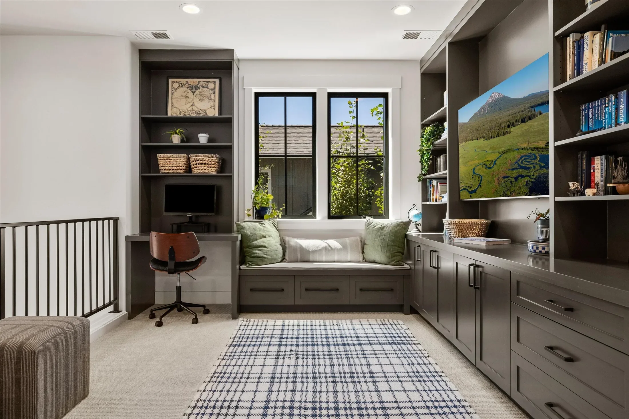 1181 NW Singleton Place, Bend, Oregon, United States. - Photo 30