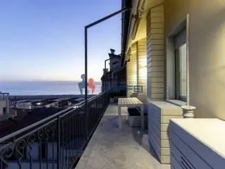 Attico in vendita a Viareggio(LU) in Ottimo composto da 5vani
