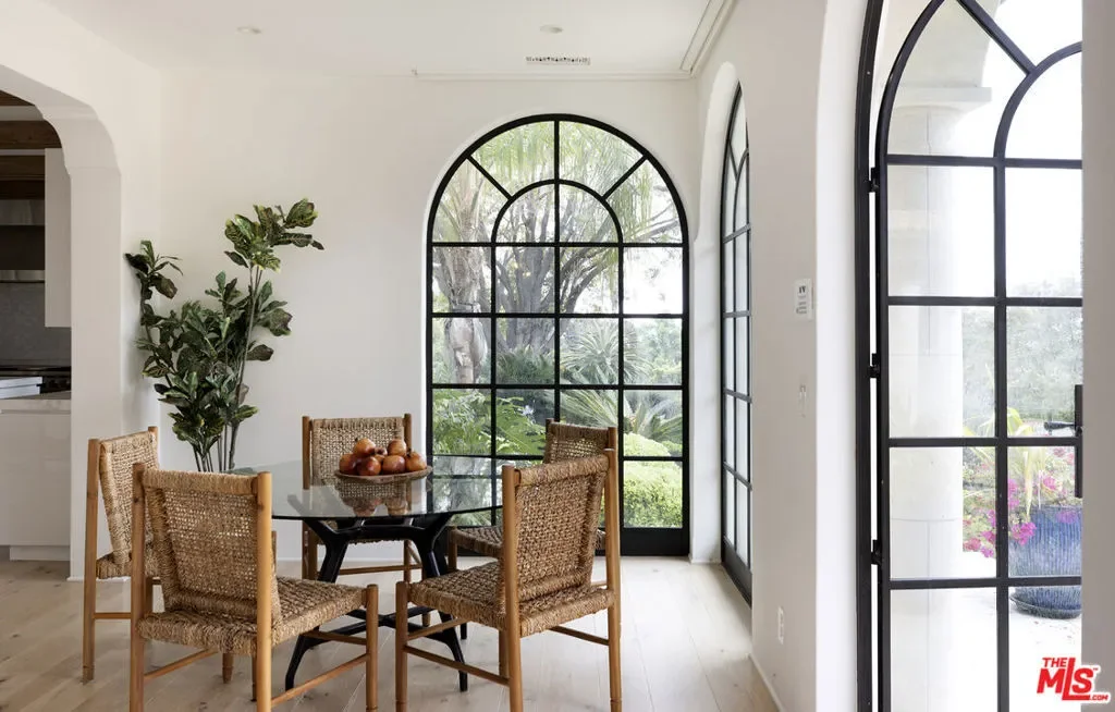 1084 Golf Road, Montecito, California, United States. - Photo 37