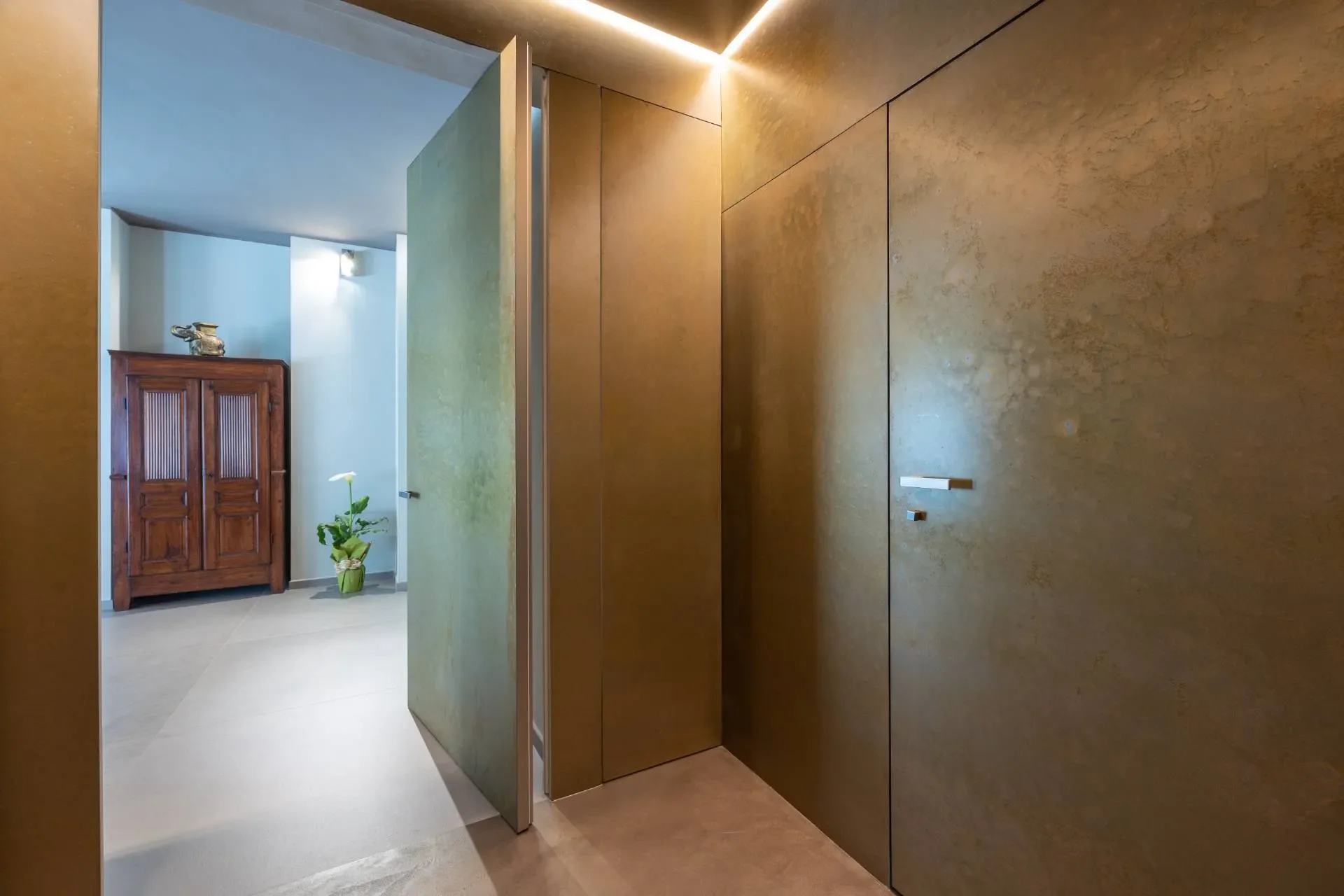Corso Massimo D'azeglio 106, Turin, Piedmont, Italy. - Photo 39