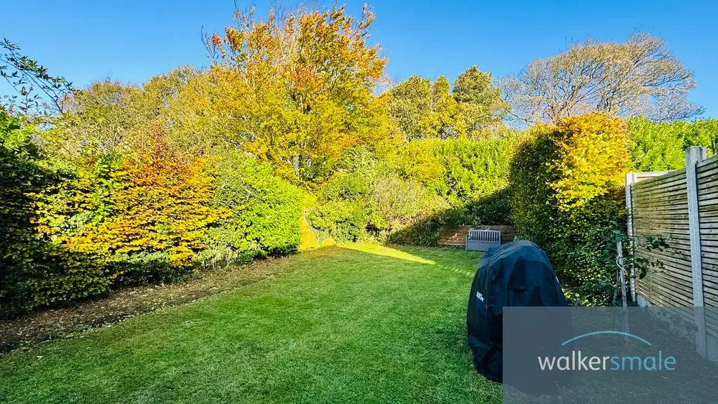 Parklands, Bramhope, Leeds 16, Bramhope, England, United Kingdom. - Photo 13