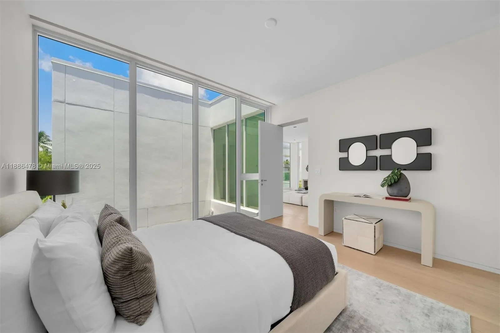 1011 W 48th St 8, Miami Beach, Florida, United States. - Photo 25