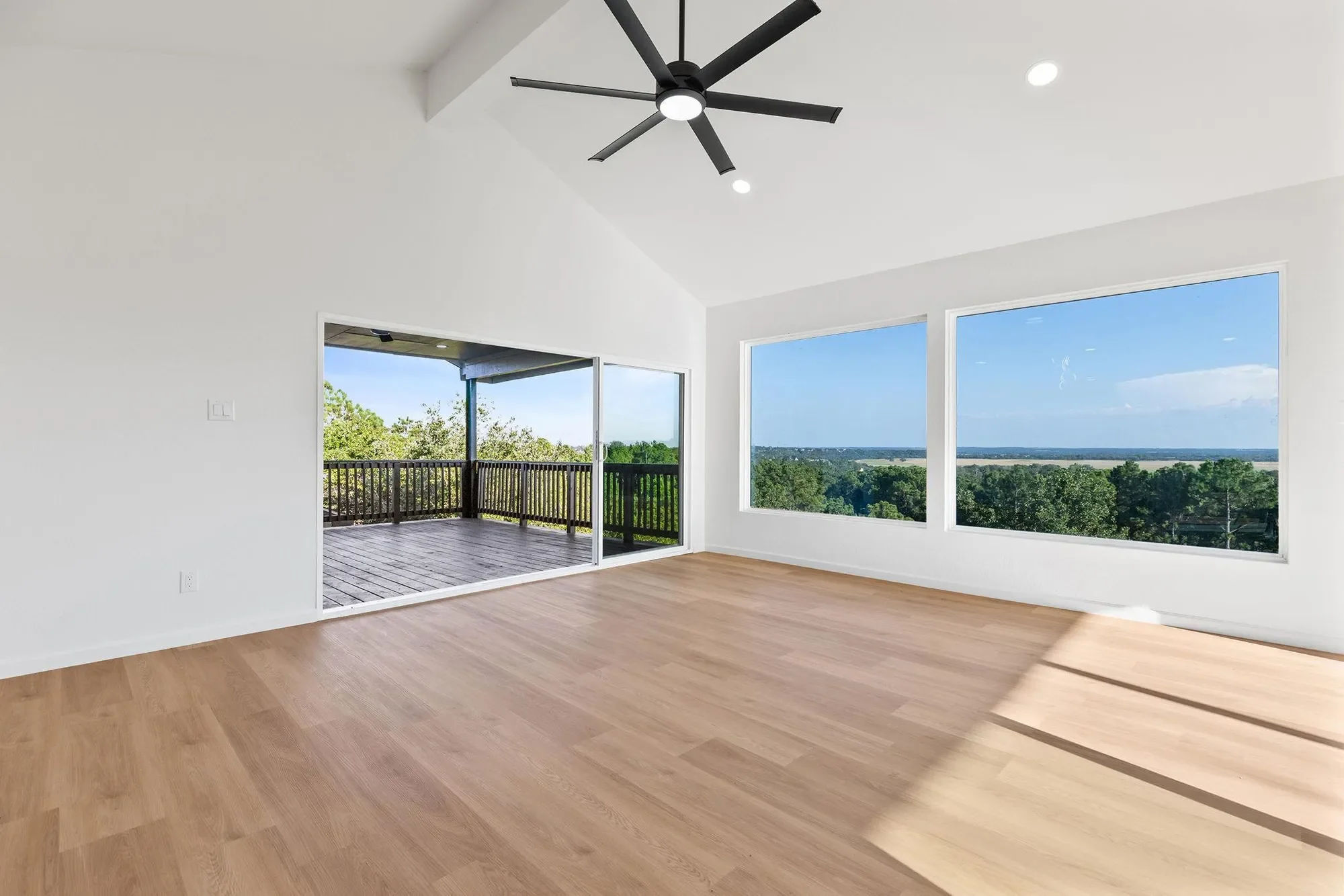 108 Koolua DR, Bastrop, Texas, United States. - Photo 2
