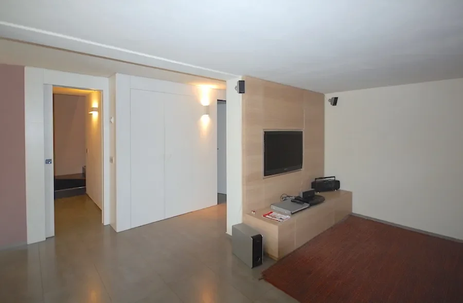 Gallery photo 6