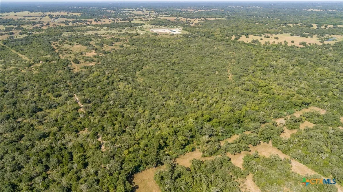 000 Stratton Road, Yoakum, TX 77995, Yoakum, Texas, United States. - Photo 3