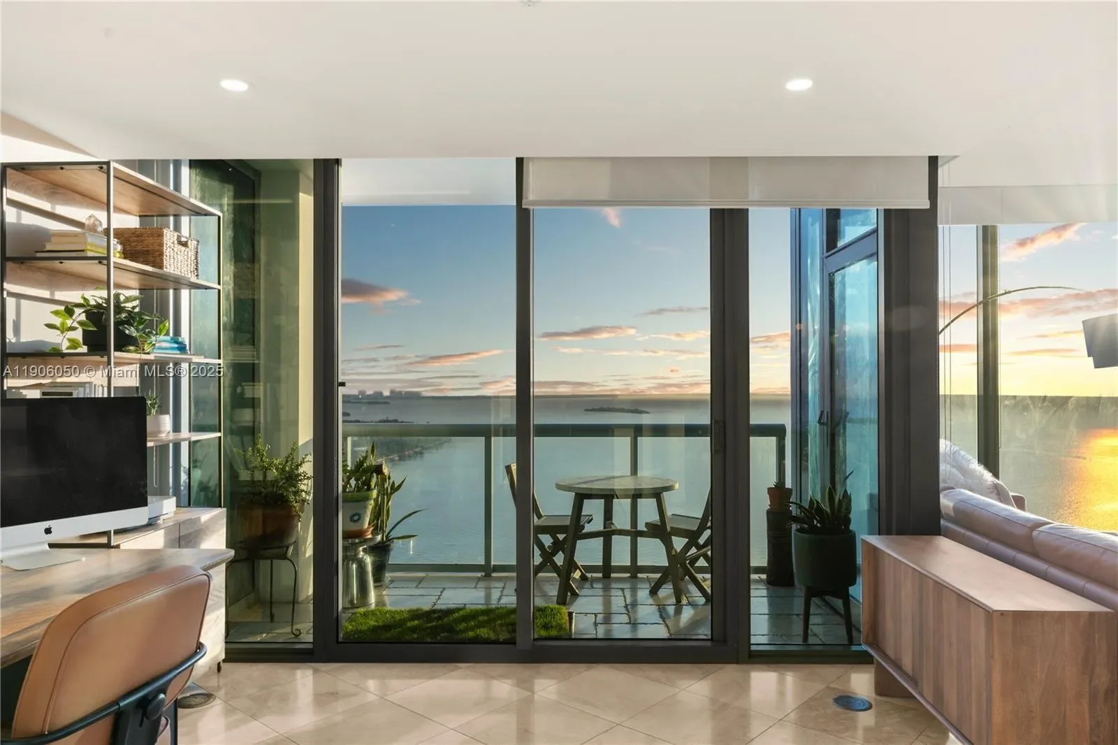 601 NE 36th St 2312, Miami, Florida, United States. - Photo 8