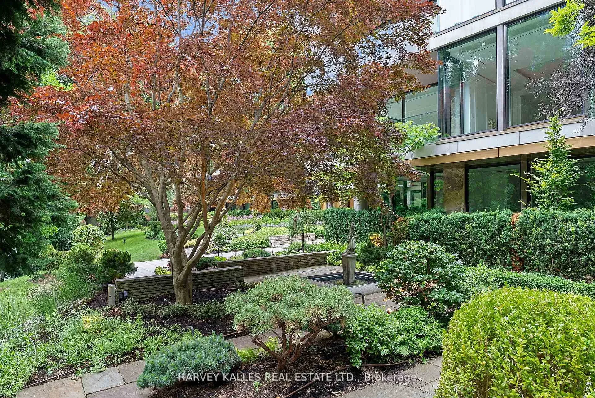 Exterior photo 12