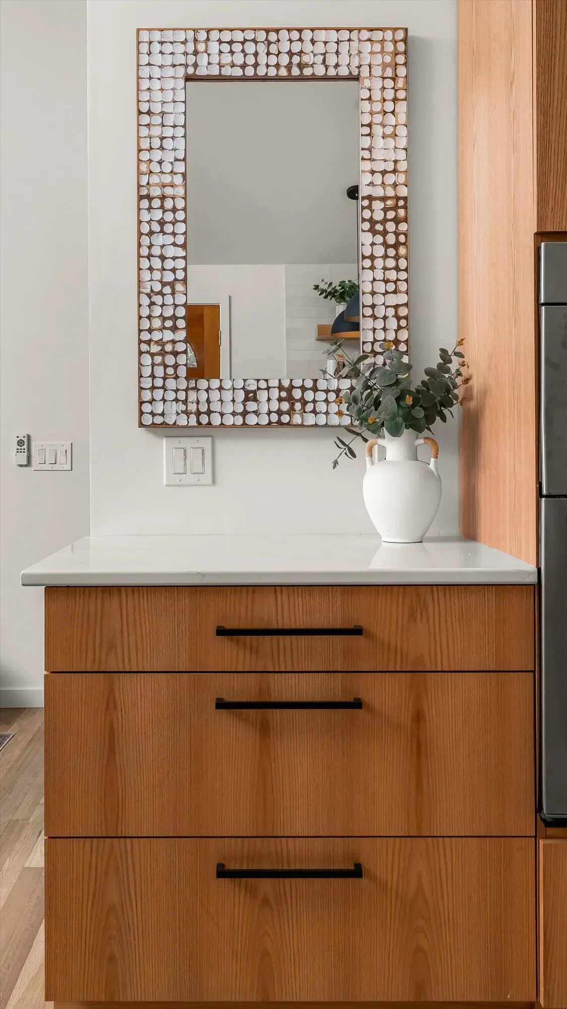 246 San Julian Avenue, Santa Barbara, California, United States. - Photo 8