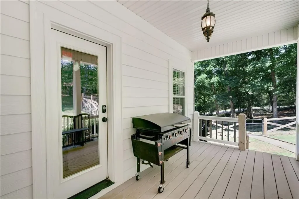 211 W Oakcrest Drive, Blue Ridge, Georgia, United States. - Photo 42