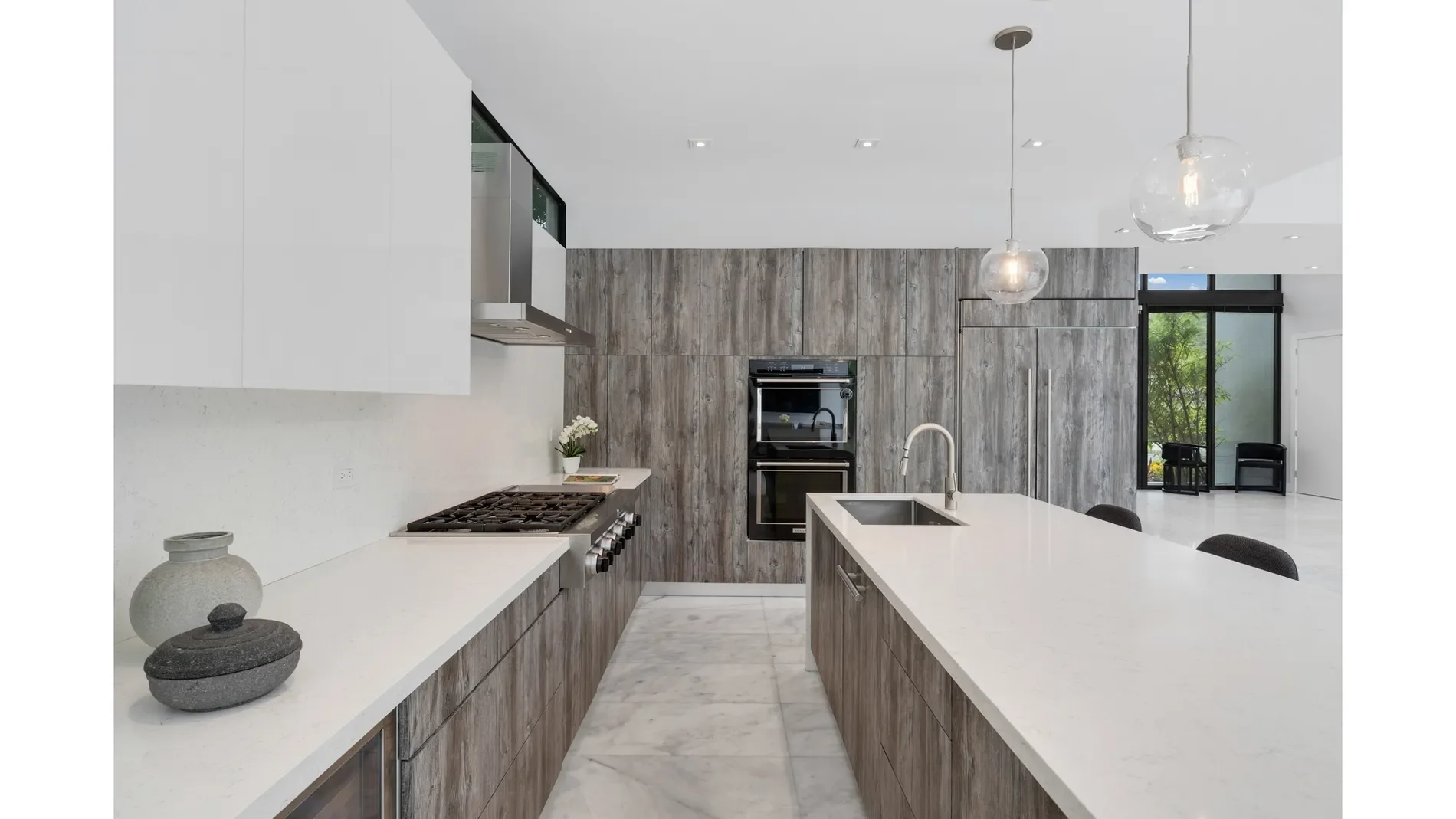 4520 N Meridian Ave, Miami Beach, Florida, United States. - Photo 17