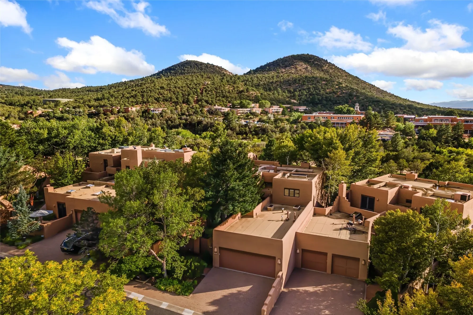 754 Calle Del Resplandor, Santa Fe, NM 87505, Santa Fe, New Mexico, United States. - Photo 39