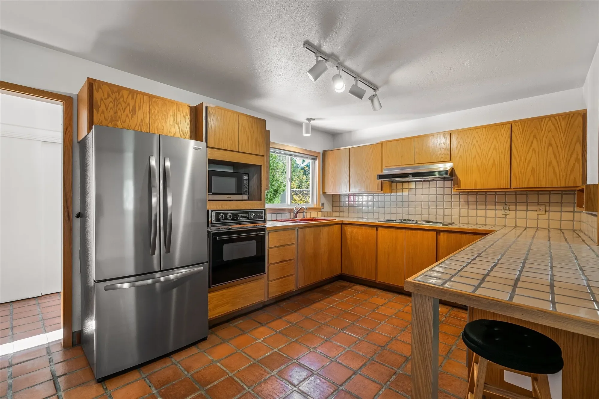 2116 Conejo Drive, Santa Fe, NM 87505, Santa Fe, New Mexico, United States. - Photo 4