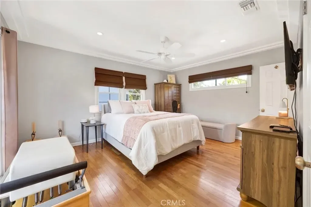 3374 Floyd, Los Angeles, California, United States. - Photo 16