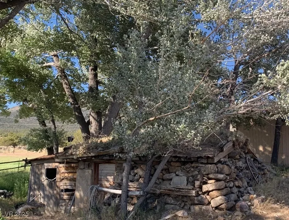 13300 Willard Creek Ranch Road, Osceola, Nevada, United States. - Photo 8
