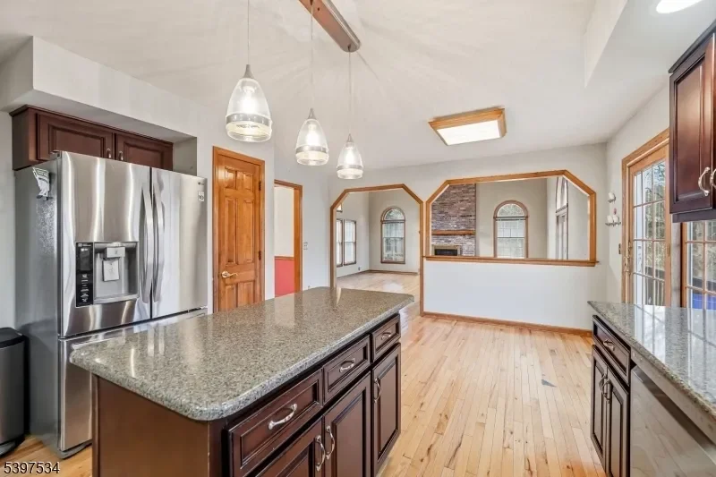 91 Briar Way, Branchburg Twp., NJ 08853, Branchburg, New Jersey, United States. - Photo 24