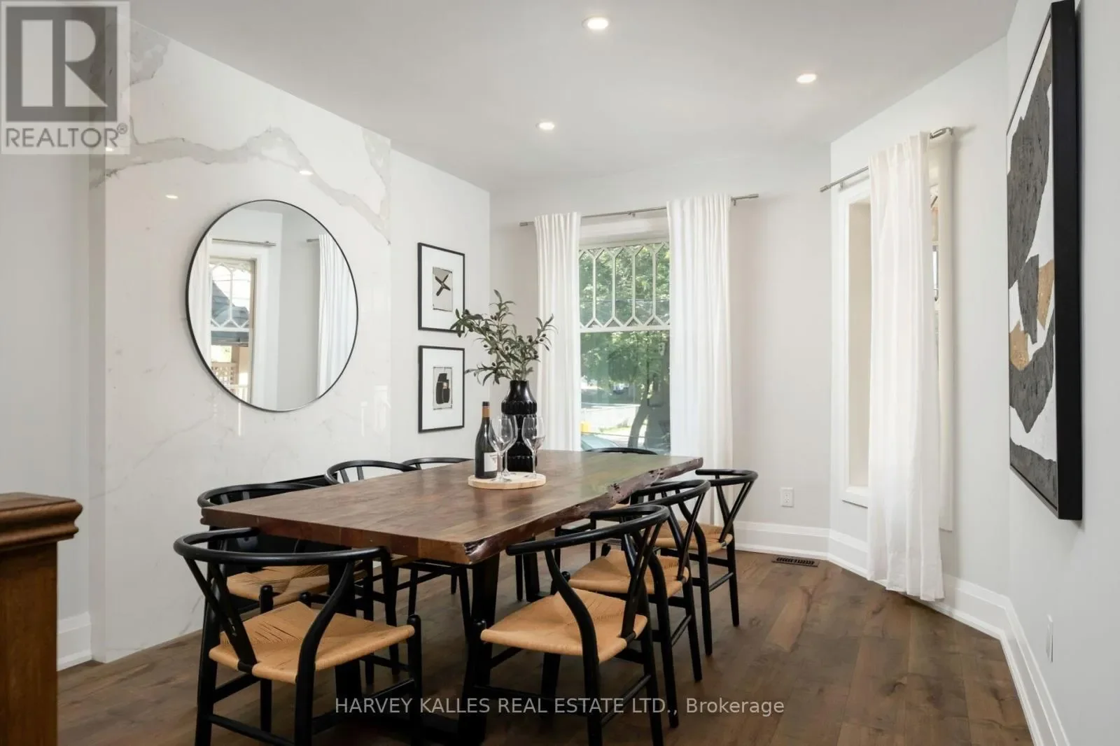 Gallery photo 6