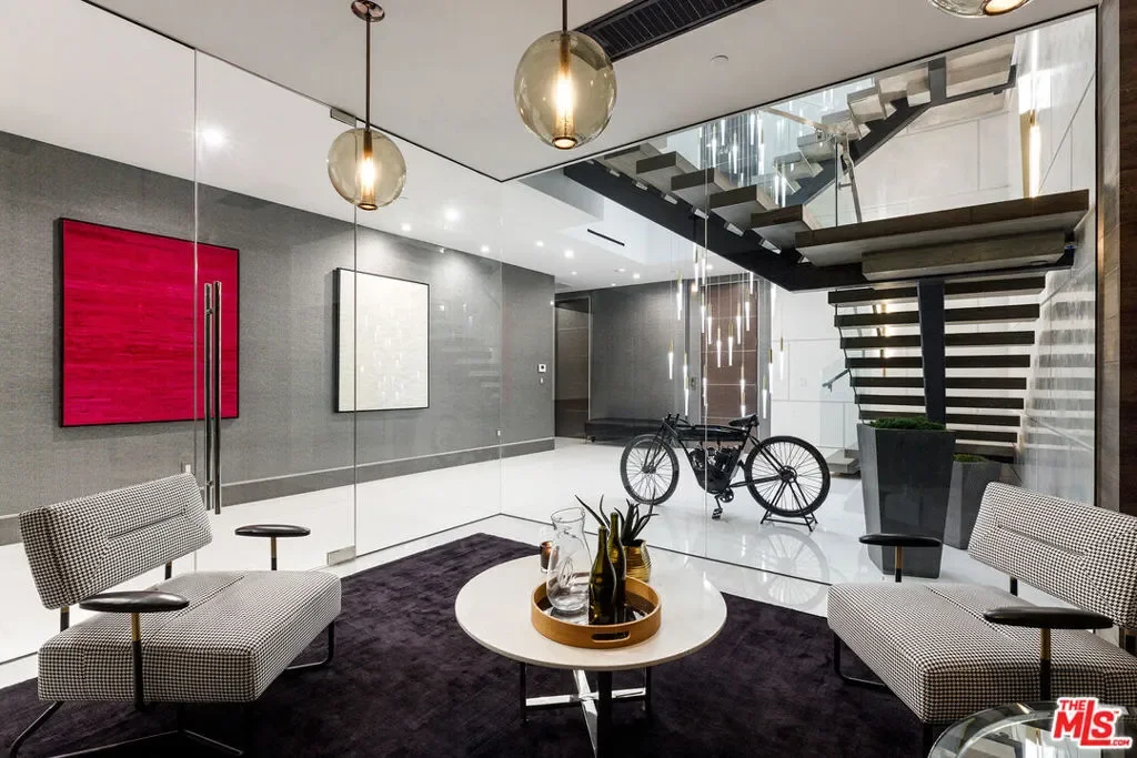 1475 Bel Air Road, Los Angeles, California, United States. - Photo 34