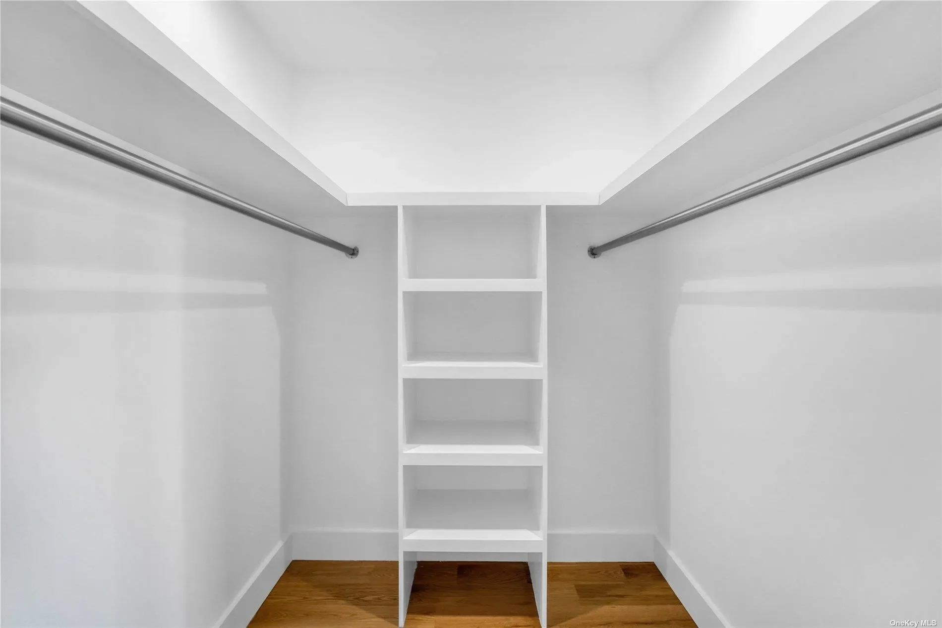 Gallery photo 3