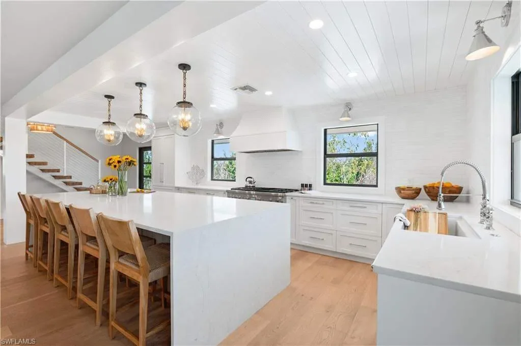 24 Beach Homes, Captiva, FL, 33924, USA, Captiva, Florida, United States. - Photo 29