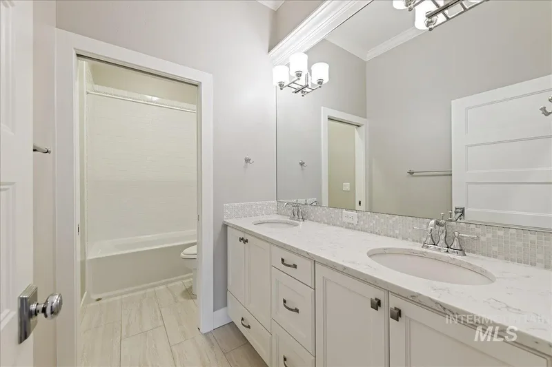 5107 W River Springs St, Eagle, ID 83616, Eagle, Idaho, United States. - Photo 13
