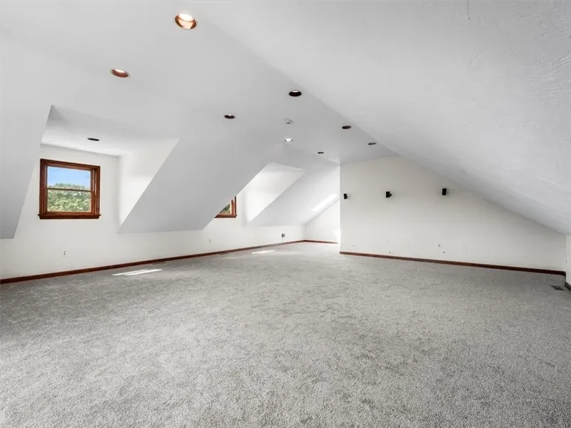 4407 Wildwood Sample Rd, Hampton Township, Pennsylvania, United States. - Photo 41