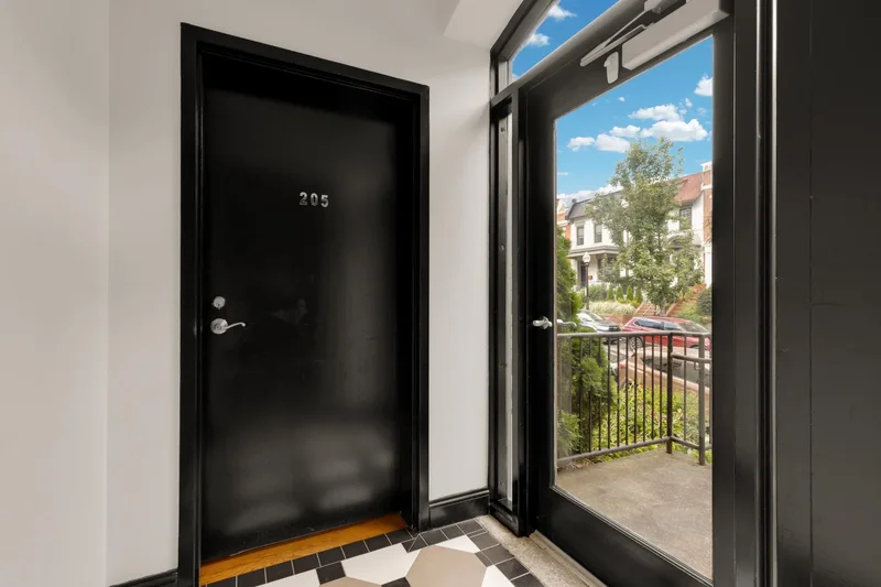 1840 Vernon Street NW Unit# 208, Washington, DC 20009, Washington, District of Columbia, United States. - Photo 7