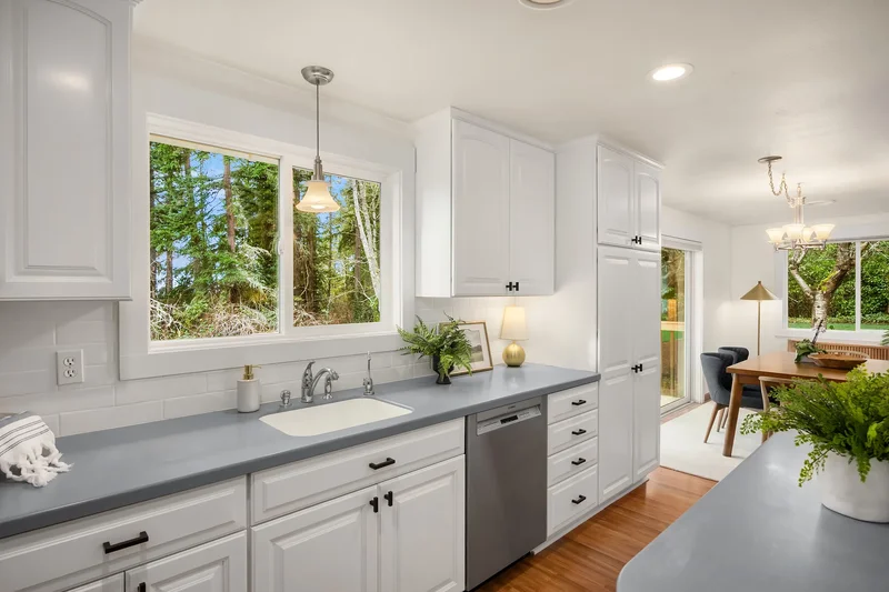 9280 NE Lovgreen Rd , Bainbridge Island, WA 98110, Bainbridge Island, Washington, United States. - Photo 11